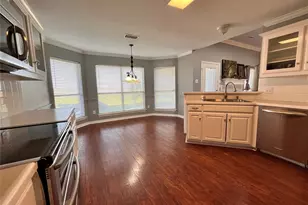 111 Chambers Creek Cir, Maypearl, TX 76064 - Photo 9