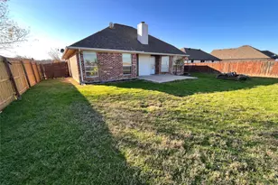 111 Chambers Creek Cir, Maypearl, TX 76064 - Photo 25