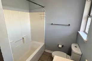 111 Chambers Creek Cir, Maypearl, TX 76064 - Photo 23