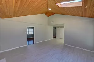 3843 Holliday Rd, Dallas, TX 75224 - Photo 7