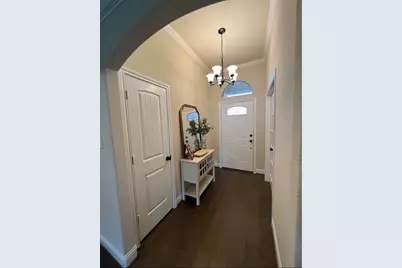 2105 Hill Crest Court, Weatherford, TX 76086 - Photo 13