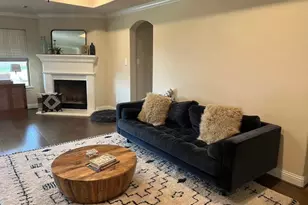 2105 Hill Crest Ct, Weatherford, TX 76086 - Photo 11