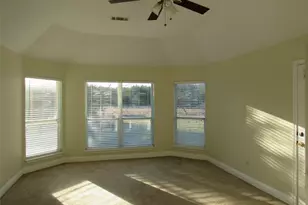 39220 Shadow Ridge Dr, Whitney, TX 76692 - Photo 9