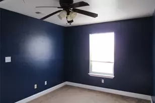 39220 Shadow Ridge Dr, Whitney, TX 76692 - Photo 17