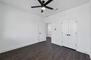 1104 E Annie St, Fort Worth, TX 76104 - Photo 7