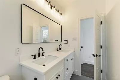 1104 E Annie Street, Fort Worth, TX 76104 - Photo 29