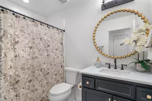 1021 Poe St, Azle, TX 76020 - Photo 29