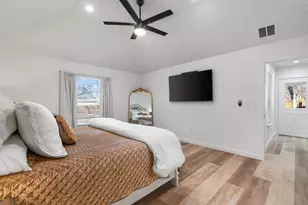 1021 Poe St, Azle, TX 76020 - Photo 21