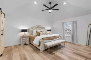 1021 Poe St, Azle, TX 76020 - Photo 19