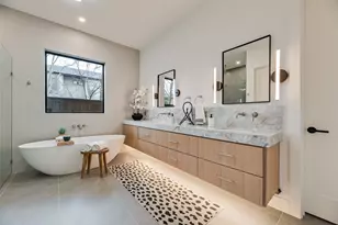 2010 Euclid Ave, Dallas, TX 75206 - Photo 17