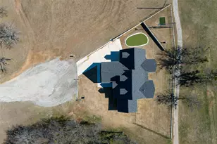 258 Motes Ct, Bridgeport, TX 76426 - Photo 37