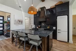 258 Motes Ct, Bridgeport, TX 76426 - Photo 5