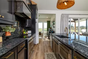 258 Motes Ct, Bridgeport, TX 76426 - Photo 9