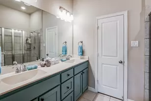 2563 Sarah Ln, Lewisville, TX 75056 - Photo 23