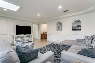 2922 Ridgewood Drive, Grapevine, TX 76051 - Photo 5