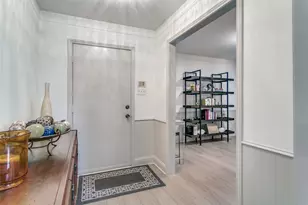 2922 Ridgewood Dr, Grapevine, TX 76051 - Photo 7