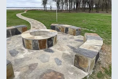 8407 Southern Shore Court, Kemp, TX 75143 - Photo 11