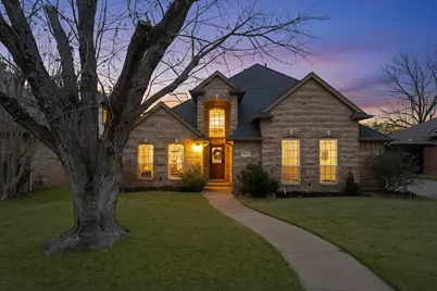 1068 Rosewood Drive, Grapevine, TX 76051 - Photo 1