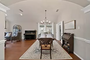 1068 Rosewood Dr, Grapevine, TX 76051 - Photo 17