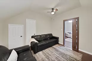 1068 Rosewood Dr, Grapevine, TX 76051 - Photo 31