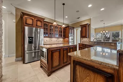 5904 St Ives Court, Arlington, TX 76017 - Photo 17