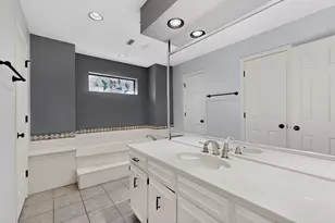 2704 Briarbrook Ct, Arlington, TX 76006 - Photo 9