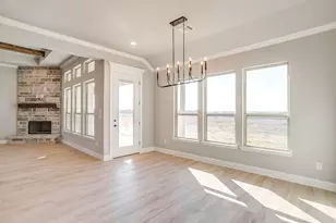 1024 Freedom Ct, Weatherford, TX 76088 - Photo 15