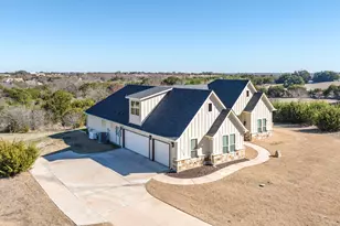 2110 Shady Grove Rd, Weatherford, TX 76088 - Photo 5