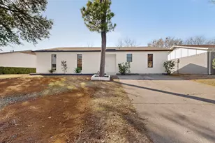 1429 Eastside Dr, Mesquite, TX 75149 - Photo 1