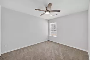 1601 Luke St, Ennis, TX 75119 - Photo 23