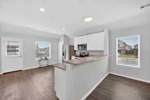 1601 Luke St, Ennis, TX 75119 - Photo 11