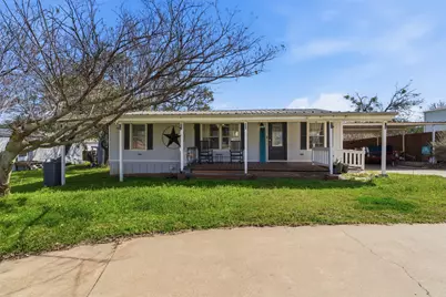 3011 Sky Court, Granbury, TX 76049 - Photo 3