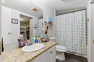 3011 N Sky Ct, Granbury, TX 76049 - Photo 7