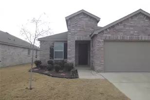 4633 Benham Dr, Crowley, TX 76036 - Photo 3