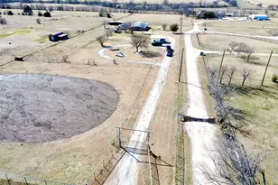 10306 Swafford Rd, Ponder, TX 76259 - Photo 3