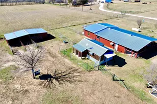 10306 Swafford Rd, Ponder, TX 76259 - Photo 5