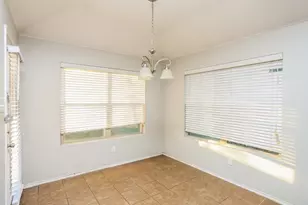 1805 Katrina Ln, Lancaster, TX 75134 - Photo 5