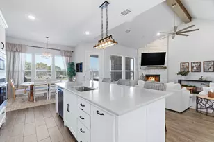 320 Oak Mdw Ln, Weatherford, TX 76085 - Photo 7