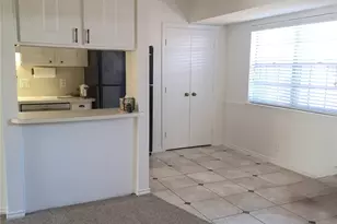 955 Roaring Springs Rd, Fort Worth, TX 76114 - Photo 9