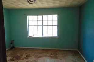 600 N Young Blvd, DeSoto, TX 75115 - Photo 9