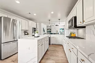 6709 Thornbury Dr, Plano, TX 75024 - Photo 9