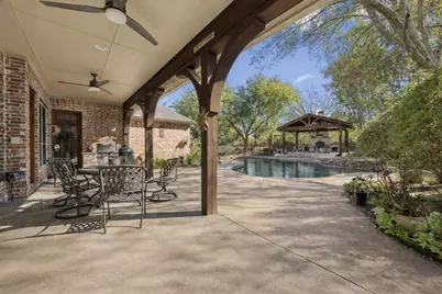 620 Oakmont Court, Fairview, TX 75069 - Photo 9