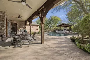 620 Oakmont Ct, Fairview, TX 75069 - Photo 9