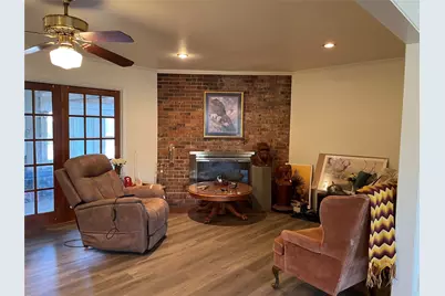 1409 Yarborough Drive, Sherman, TX 75092 - Photo 3