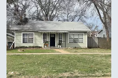 820 Plum Street, Graham, TX 76450 - Photo 1