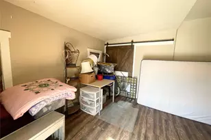 820 Plum St, Graham, TX 76450 - Photo 15