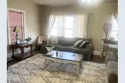 820 Plum Street, Graham, TX 76450 - Photo 3