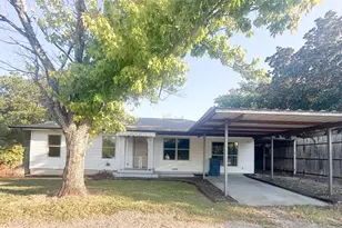 913 W Main St, Midlothian, TX 76065 - Photo 1