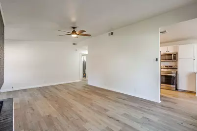 5320 Cahill Oval Street, Westworth Village, TX 76114 - Photo 7