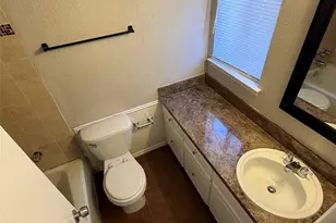 2805 W Ferndale Ln, Grand Prairie, TX 75052 - Photo 15